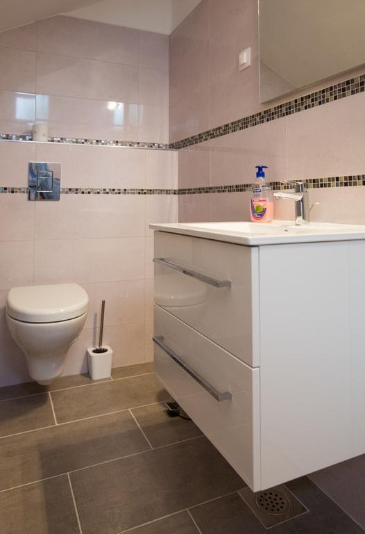 Apartment Aida And For Couples And Families Free Parking